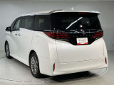 その他にも各種保険、お車の買取(T-UP)、JAF、TSカード、携帯電話などの取扱いをしております。詳しくはスタッフにお尋ねください。