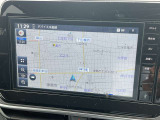 【日産純正の大画面ナビゲーション!】遠くへのお出かけする際の心強い味方です!自車位置の確認はもちろん、Bluetooth接続や機能も充実。大きな画面で各操作もしやすく安心です。