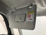品質へのこだわり!フロアマットやシートなど車内をキレイに清掃し、ニオイや汚れなどを徹底的にクリーニングしてもらっております。室内はピカピカです☆