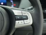 ◆アダプティブクルーズコントロール◆予め設定した車速内でクルマが自動的に加減速。前走車との適切な車間距離を維持しながら追従走行します。【LKAS】車線維持支援システムでステアリング操作を支援。