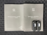 取り扱い説明書・整備手帳・スペアキーが揃ってますので安心です。