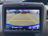 リヤカメラで車庫入れも楽々です。