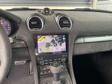 ポルシェセンター柏の葉では最新車両だけでなく、良質な認定中古車も数多く扱っております。