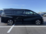 当社は買取にも自信がございます★ライン等で画像をいただくことで概算査定を承っております!まずはお問い合わせを★