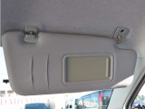 当社はピットがあり整備士も常駐してますので納車前整備・車検整備もお任せ下さい。