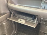 当社は車両をご購入された皆さまに、より快適なカーライフを過ごすためのサポートを実施しています。