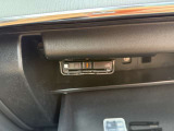 ◆ETC/ETC車載器を装備。セットアップもお任せいただければ、ご納車後はカード挿入しすぐに遠出も楽しめます
