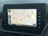 日産純正メモリーナビ付きで、遠くのお出かけの心強い味方です♪Bluetooth,CD装備で色々な音楽ソースが楽しめ直感的に操作できるタッチパネル♪