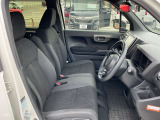 ◆運転席側からの写真です◆ 新車・中古車、車検・点検・整備、保険などお客様のカーライフをトータルサポート