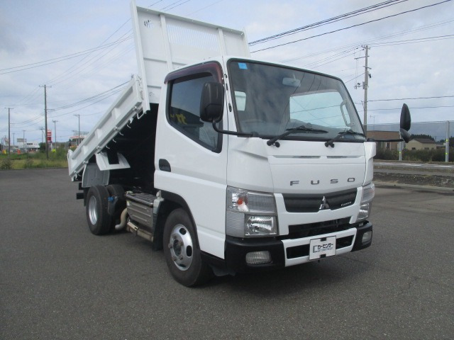キャンター  3.0D低床ダンプ