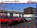 誰もが安心して選べる中古車を。 乗ってからも安心が続く中古車を。そんな想いで選び抜いたクルマがございます。