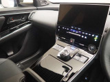 見通しのよいすっきりとした視界で、誰でも運転しやすいです。運転のしやすさは疲れにくさにも繋がります