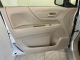 延長保証につきましてはお求めいただく車両によって保証料が異なりますので、当店スタッフまでお気軽にお問い合わせくださいませ。