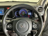 明るく、視認性に優れたメーターで安全運転や燃費管理、車両点検などに役に立つ機能があります ※一部の車種には該当しないものもございます
