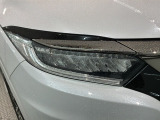 LEDヘッドライトは、点灯の瞬間から最大光量を発揮し、突然暗くなるトンネルなどでの安定感を高めます。