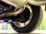 お車を安心してお乗りいただく為には、足回りの定期点検が欠かせません。サービスサポート(有償保証)では無料点検もご提供しており、安心のカーライフをお過ごしいただけるサポート体制が整っています。