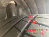 タイヤ溝はセンターで6.0mmです(新品約8mm)