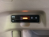 いまや快適なカーライフに欠かせないETCが付いています。