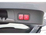 納車前整備は、メルセデスベンツ国際認定メカニックによる最新の検査ライン等の施設が充実した当社工場で入念に行います。