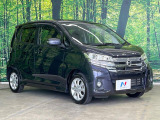 高透明度のガラス皮膜で撥水はもちろん、上質なツヤ・光沢を実現。紫外線や酸性雨から大切な愛車を保護し、色あせ・劣化を防止。「弾スプラッシュコート」、「弾プリミッサコート」からお選びいただけます。