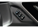 運転席のシートポジションメモリー機能は、登録済みの運転者と交代しても、シートポジションの変更の手間がかかりません。