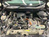 エンジンルームもクリーニング済みできれいですよ。日産の整備士がしっかりと丁寧に点検していますので安心してお乗りいただけます