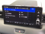 ナビ機能だけでなく、フルセグ、Bluetoothなどのオーディオ機能がついています!