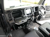 当社下取りワンオーナー車につき、ご安心頂ける一台となっております♪ナビやETC、全方位カメラなど装備充実の一台です♪お気軽にお問合せ下さいませ!