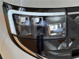 ○暗い夜道も明るく照らします○LEDヘッドライト装着車! 夜間のドライブも安心ですね♪消費電力が少なくて明るいなんて、◎です☆