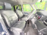 運転席シート廻りは使用感も少なく、良好な状態となっています。丁寧に使われていたことがよくわかりますね。