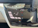 シンプルなオートエアコンで操作も楽々(^^♪