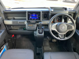 弊社ではメンテナンスパックをご用意しております。プロの目でしっかりチェックしたお車ならロングドライブも安心、うっかり忘れがちなメンテナンスも事前に案内状やお電話で時期をお知らせいたします。