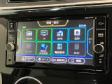 品質へのこだわり!フロアマットやシートなど車内をキレイに清掃し、ニオイや汚れなどを徹底的にクリーニングしてもらっております。室内はピカピカです☆