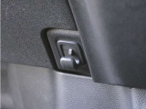 【フック】買い物袋やゴミ袋をひっかけるのに便利です。U-Select交野までお越しください。までお越しください。