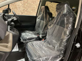 ■POINT■写真で見るよりも現車を 現車をみると写真で見ていたイメージとは少し違う部分もございます。また写真ではわからなかった車の魅力にも気づくことができるので、ぜひご来店ください!