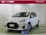 低燃費で見た目がスタイリッシュな【アクア】。小回りがきいて運転しやすく、お買い物からレジャーまで幅広い用途に活躍してくれます。