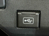 安全安心な走行のために、納車前には小さなクルマを知り尽くしたエキスパートが基本性能に関わる機能や状態を徹底的に点検しています。