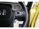 Hondaセンシングの機能のひとつ、アダプティブクルーズコントロール付!アクセルから足を離しても設定したスピードと前車との車間を保ち走行してくれます!車線維持もアシスト☆高速道路で疲労軽減ですね☆