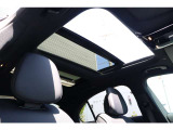 お車のご試乗もお気軽にお申し付け下さい★コンパクトモデルからAMGモデル、新車のご試乗も可能です。乗り比べ等には最適な店舗です。