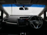 見通しのよいすっきりとした視界で、誰でも運転しやすいです。運転のしやすさは疲れにくさにも繋がりますよ♪