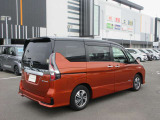 セレナ 1.2 e-POWER ハイウェイスターV 