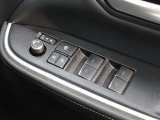パワーウインドウを装備しております!後席ウインドゥの閉め忘れも運転席で解決できます♪