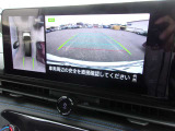 アラウンドビューモニターで車庫入れも安心です