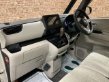 ■POINT■収納も車によってついている場所や大きさが異なります。実際に現車を確認していただき、使用用途を考えながら確認してみてください!