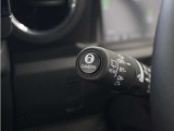 ◆チップアップ&ダイブダウン機構付リアシート◆倒して、はね上げて。変化するシートで空間を乗る人に合わせて有効に使えます!