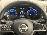 【メーター】メーター内のカラーディスプレイには運転をサポートするさまざまな情報を表示!