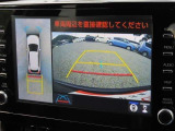 「パノラミックビューモニター」でクルマを真上から見るように周囲を確認でき、駐車の際に大活躍☆