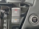 [電動パーキングブレーキ&オートブレーキホールド]信号待ち等で、ブレーキペダルを放しても、ブレーキを保ってくれます!!