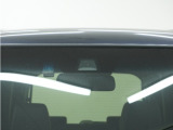◆Honda SENSING◆ カメラ等装置で精度の高い検知能力を発揮、安全運転を支援します。ステアリング上のコントローラーに注目!