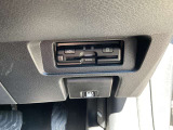 ビルトインタイプのETCです。スッキリしていますね。納車時にはセットアップいたしますので、すぐにお使いいただけます。